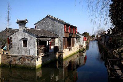 春晚第二次联排：杨幂魏大勋先后现身，宋轶背15万包一身大牌